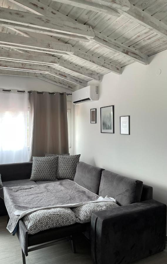 Apartament Florina Sky Loft Zewnętrze zdjęcie